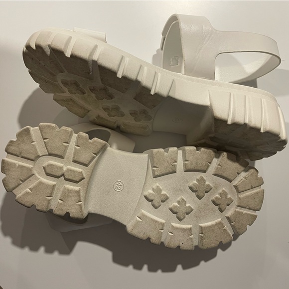 Chunky White Sandals - Picture 3 of 3